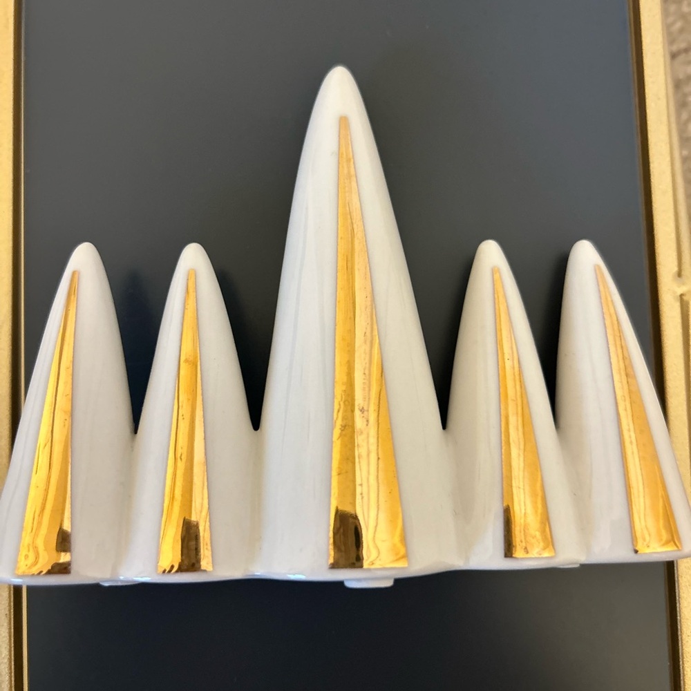 Ring holder - Picture 4 of 8